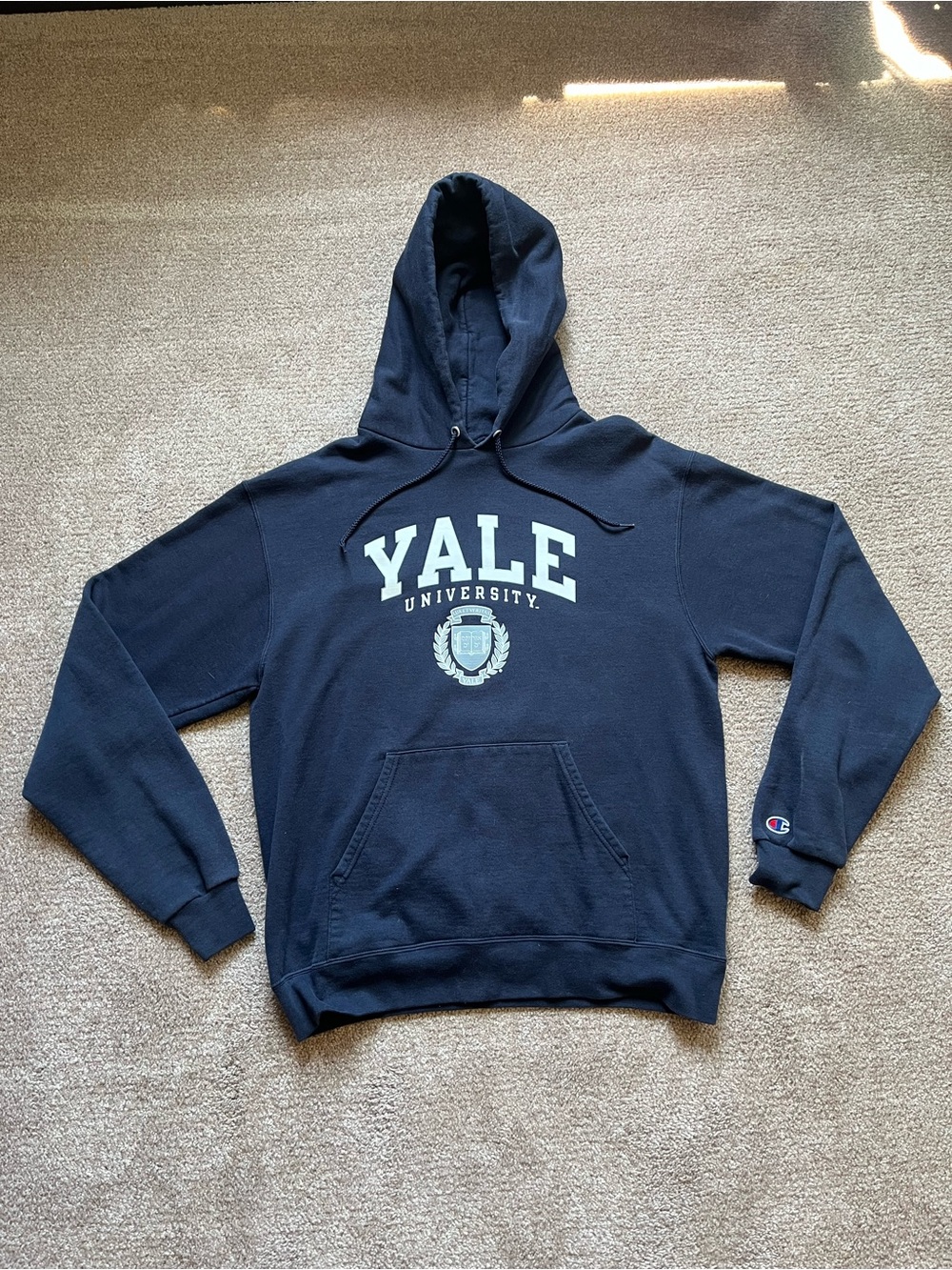 VTG 00’s / Y2K Yale University Champion Hoodie